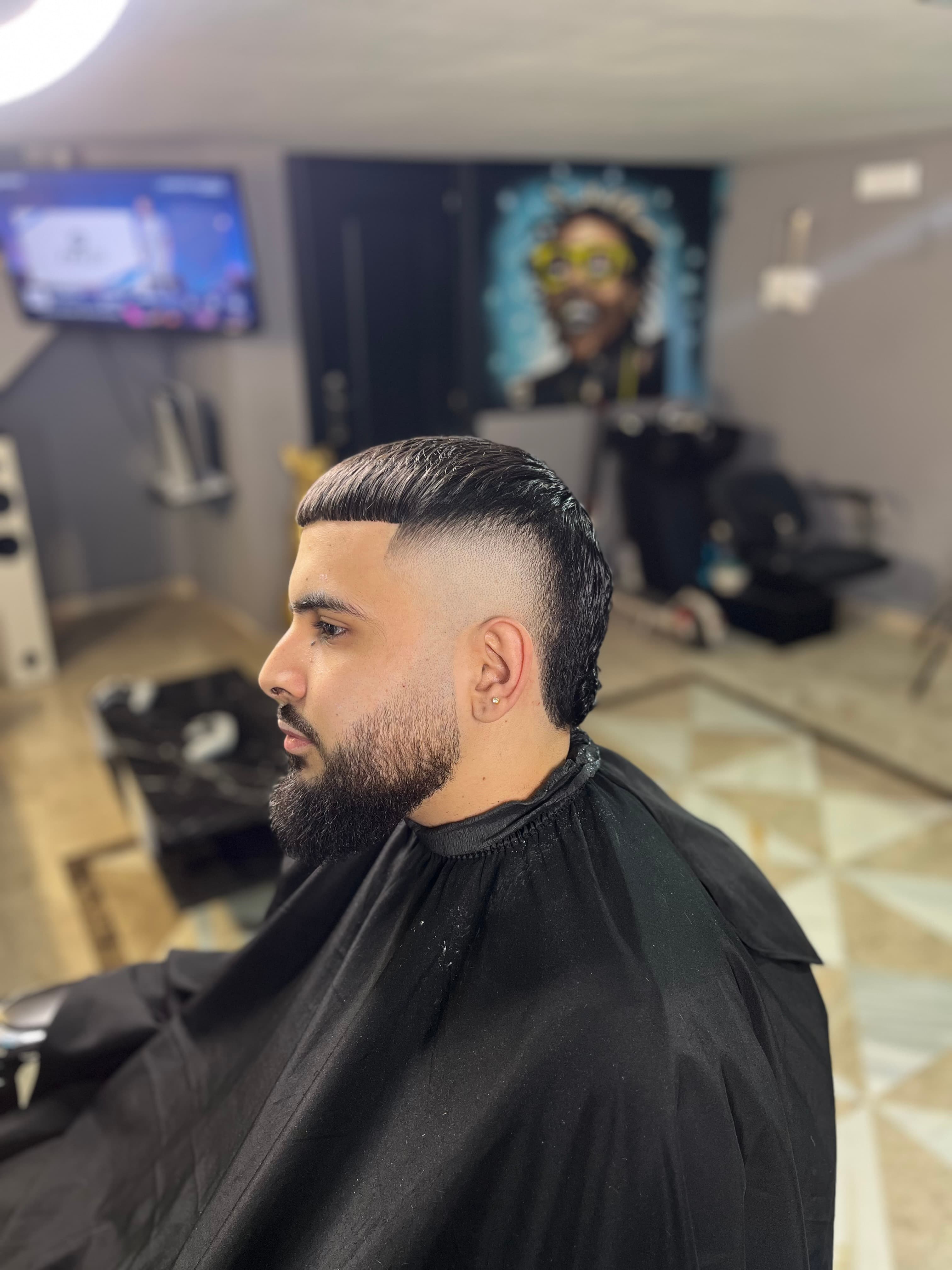 Corte moderno con degradado